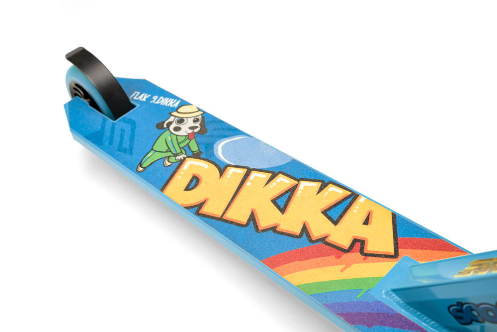 DIKKA Stunt Scooter - Roll through the neighborhood